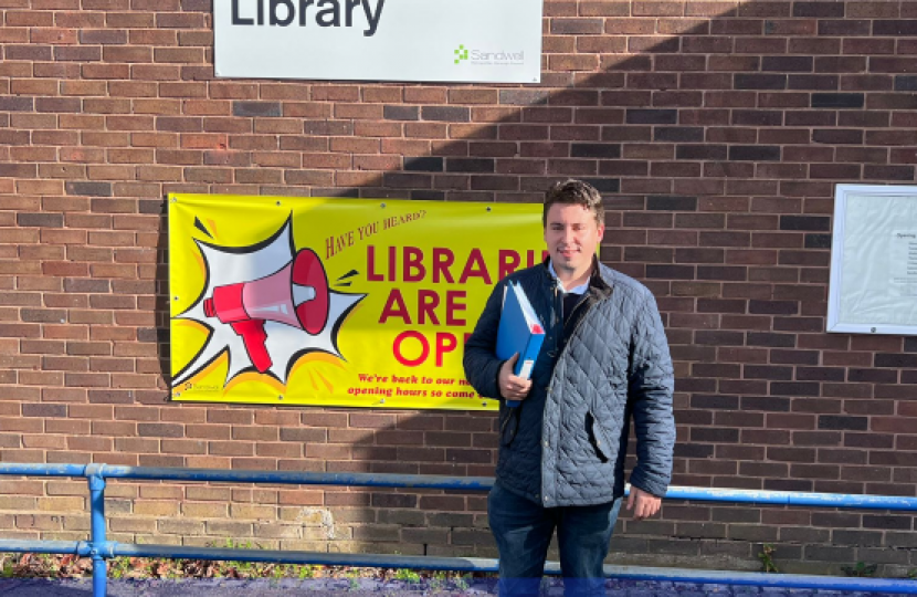 Shaun's face-to-face surgery at Oakham Library. 